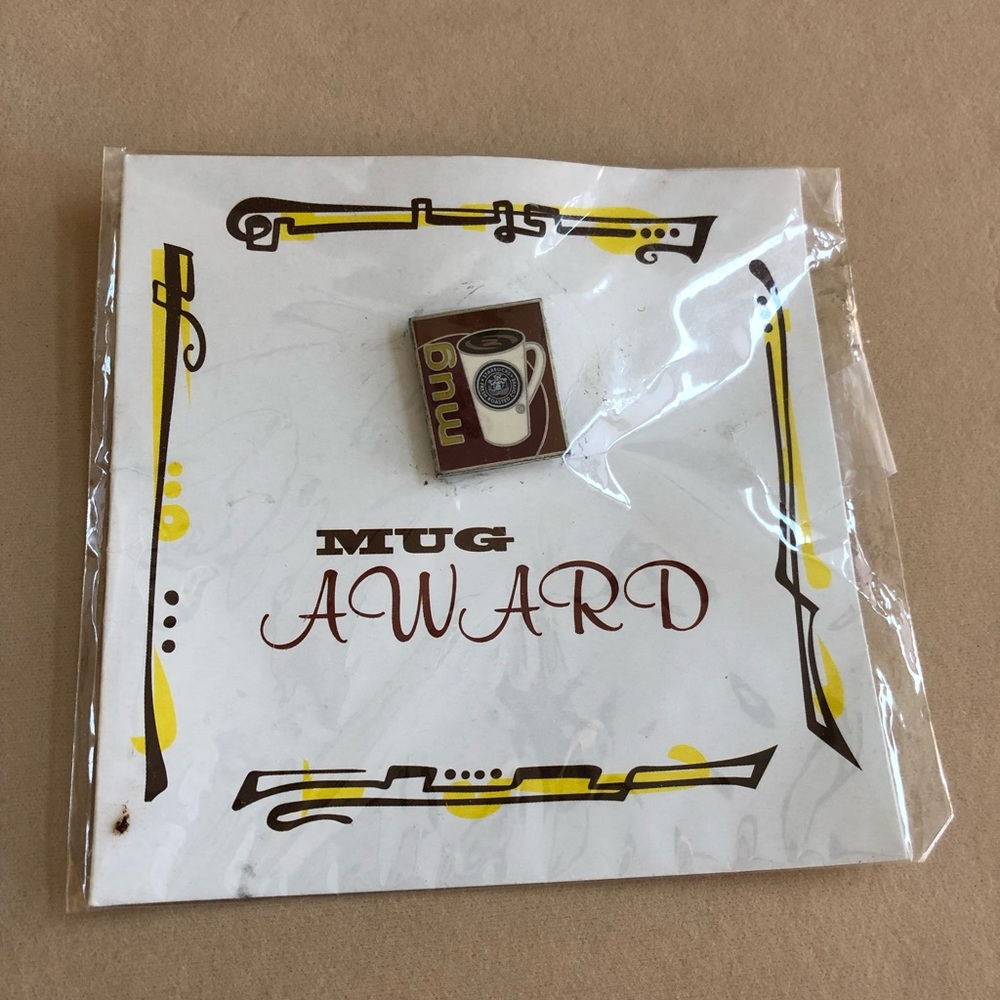 Starbucks pin (NWT)